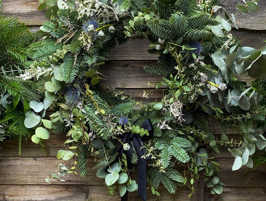 How to make your own Christmas wreath with tips from local housebuilder