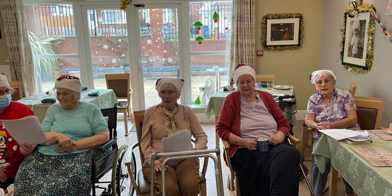 Derby care home gets into Christmas spirit with carol concert for residents