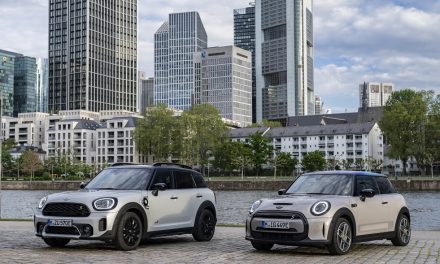 BMW Group UK launches pioneering new communications apprenticeship programme in 2022