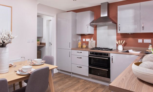 LEICESTERSHIRE PROPERTY SEEKERS ENCOURAGED TO BEAT THE RUSH FOR NEW HOMES