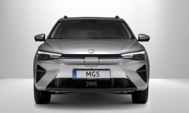 The new MG5 EV debuts at Goodwood