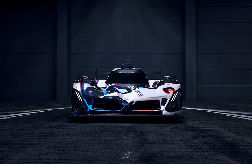 New design, new name: exciting camouflage livery with traditional elements for the BMW M Hybrid V8