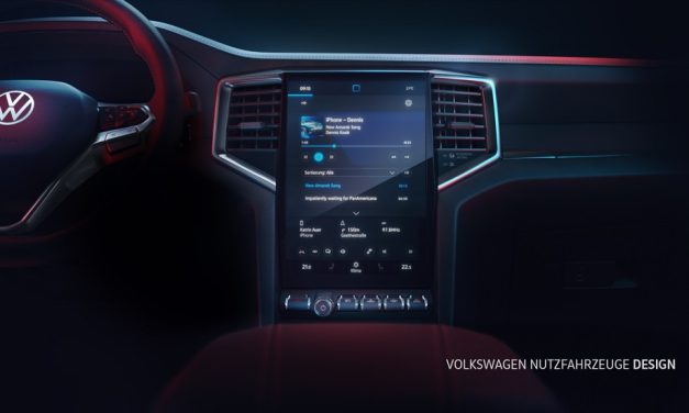 Floating design: the display unit in the new Amarok