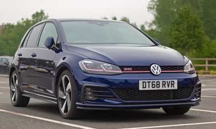 Volkswagen Golf tops the vehicle repair hit parade