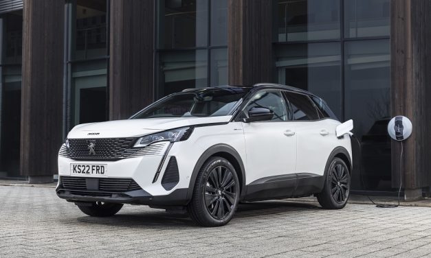 PEUGEOT updates 3008 and 5008 range with new trim levels and enhanced specification