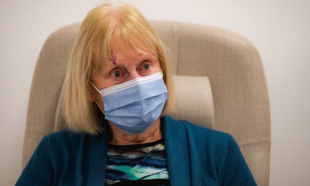 “It’s taken me back decades” – retired Spalding teacher who can drive again urges others not to delay cataract surgery