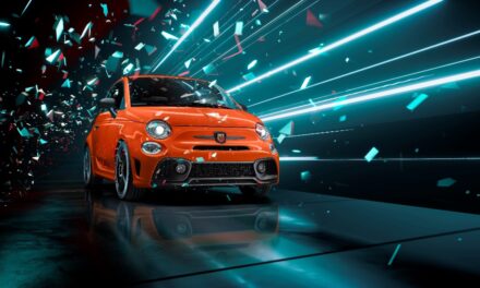 Abarth’s new range: two iconic souls, two unmistakable kits and a legendary new orange livery