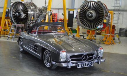 Hilton & Moss reignites a three-pointed star of classic German motoring with peerless Mercedes-Benz 300 SL Roadster restoration