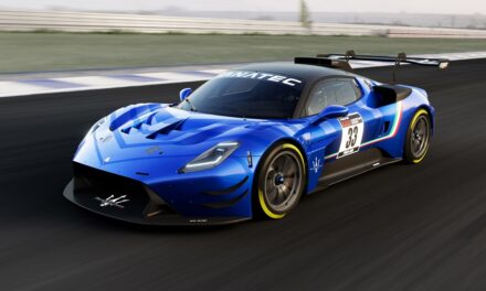 Maserati back in competition, in the GT Championship. The GT2 takes to the track for its first trial runs