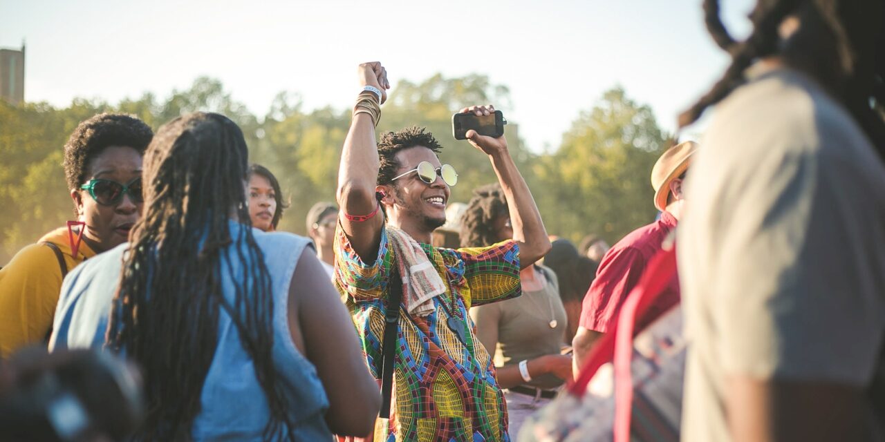 What to Wear to a Festival in the UK This Summer