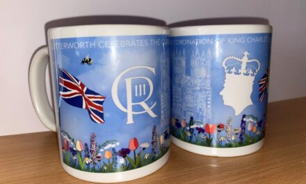 Mulberry Homes helps Lutterworth Town Council celebrate Coronation with £250 donation