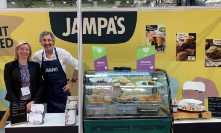 Eyes on the pies, as food innovation experts at the University of Nottingham support new venture
