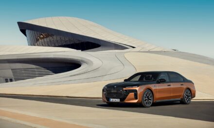 The BMW i7 M70 xDrive