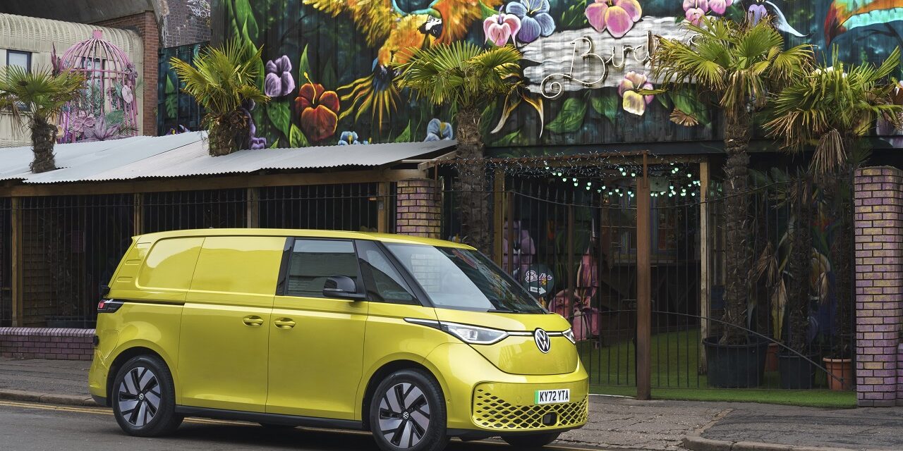 Feeling the Buzz! Eurovision and TikTok star Sam Ryder tours Liverpool in all-electric ID. Buzz Cargo