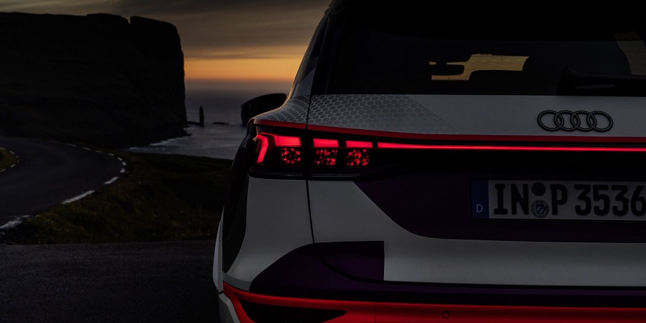 Intelligent and vibrant lighting: the Audi Q6 e-tron with second-generation digital OLED technology