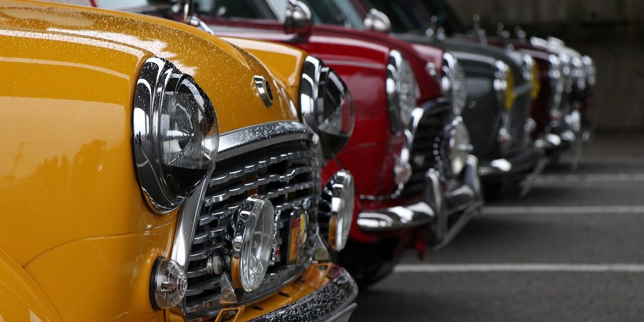 Small print can cost classic car owners big, warns UK’s leading breakdown provider