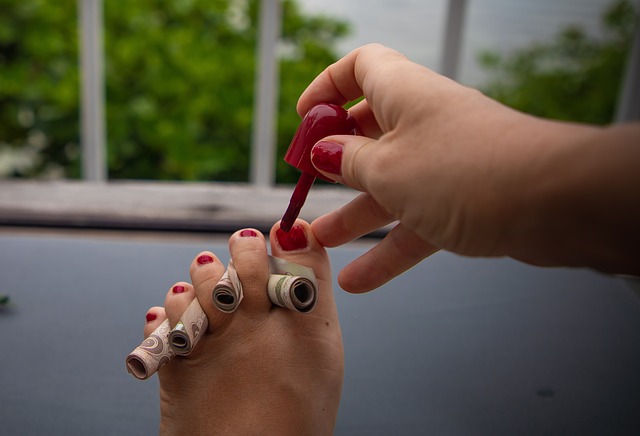 Inside the ASMR Craze Sweeping the Nation