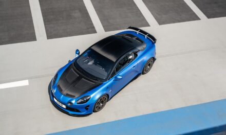 Alpine and Bicester Motion team up for year-long partnership in 2024