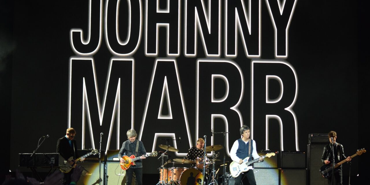 PICTURES – JOHNNY MARR – THE CHARLATANS – GAZ COOMBES AT SCARBOROUGH OAT