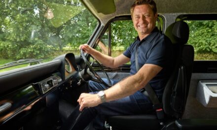 eBay makes Goodwood hillclimb debut with TV star George Clarke behind the wheel of the eBay Lounge