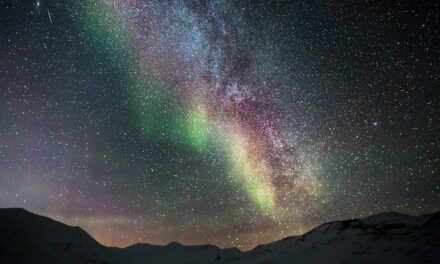 The Enchanting Northern Lights: Nature’s Celestial Ballet