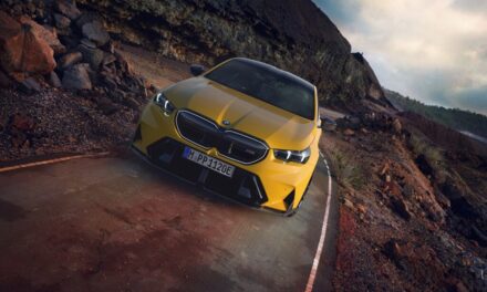 Standout dynamics showcased in distinctive style: the BMW M Performance Parts for the all-new BMW M5