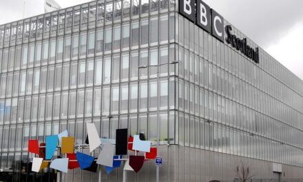 Scott Mills to Replace Zoe Ball as BBC Radio 2 Breakfast Show Host in 2025