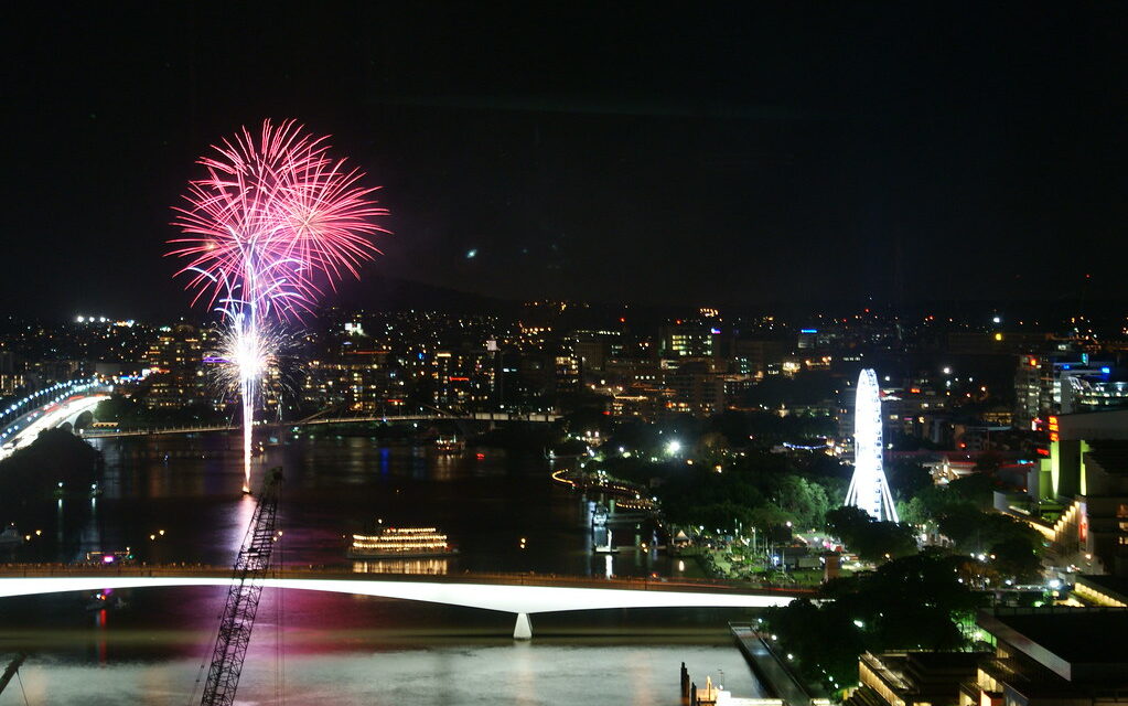 How to create a New Years Resolution list and more immigrant how to stick to it?