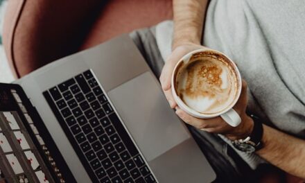 How to keep your clients happy during Christmas week?