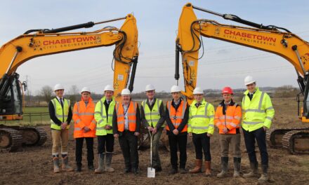 Local dignitaries join Vistry to celebrate the start of work on Walton Bridge