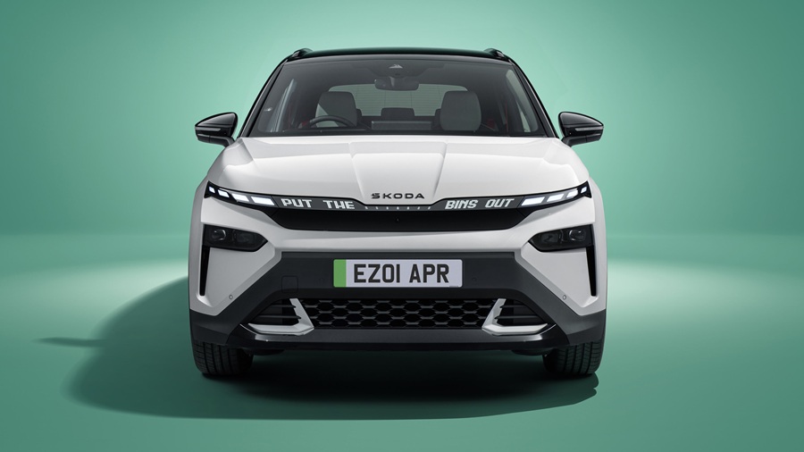 Škoda launches new ŠkodAlert on-car messaging system for new Elroq and Enyaq