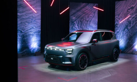 Made to stand out: World Premiere of the smart #5 BRABUS