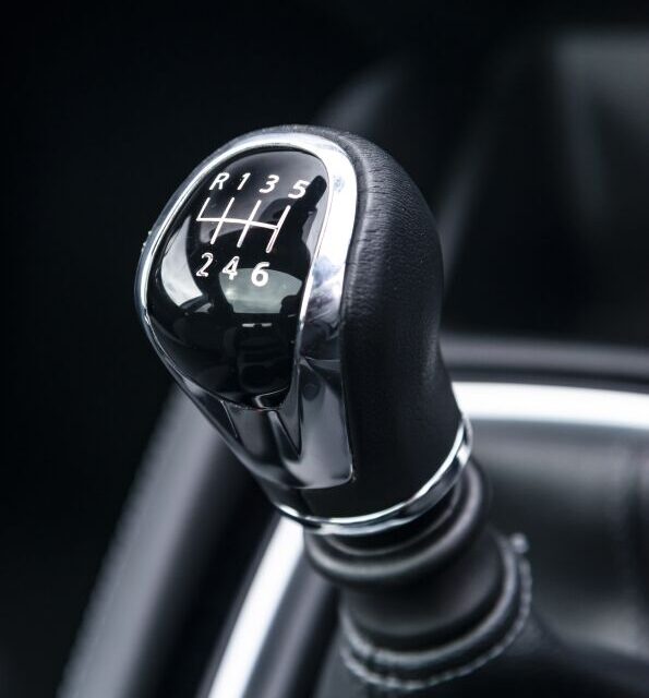 Availability of new car models with a manual gearbox down by 57% since 2015