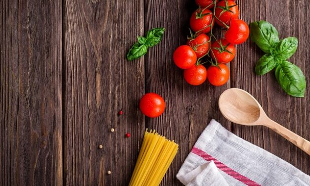Food Allergy Awareness Week 2025: Dispelling Myths and Promoting Safety