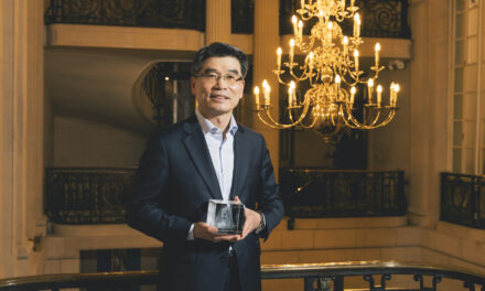 Kia President and CEO Ho Sung Song honoured at 2025 Autocar Awards