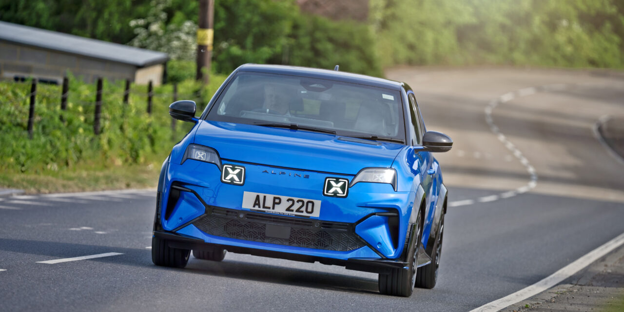 Three Alpine A290 competitors to enjoy works support on ecoRally Scotland this weekend