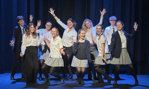Rising stars at Repton take centre stage with National Youth Theatre success