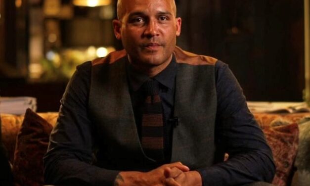 Footballer Clarke Carlisle, record-breaking cyclist Leigh Timmis and Dr Amo Raju discuss workplace mental fitness at free Derby suicide prevention event
