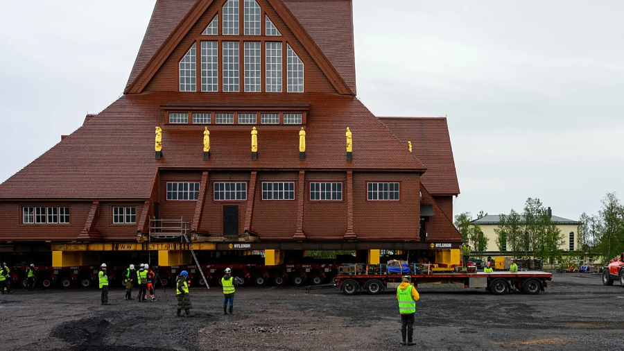 The Historic Relocation of Kiruna Church: Sweden’s Wooden Masterpiece on the Move
