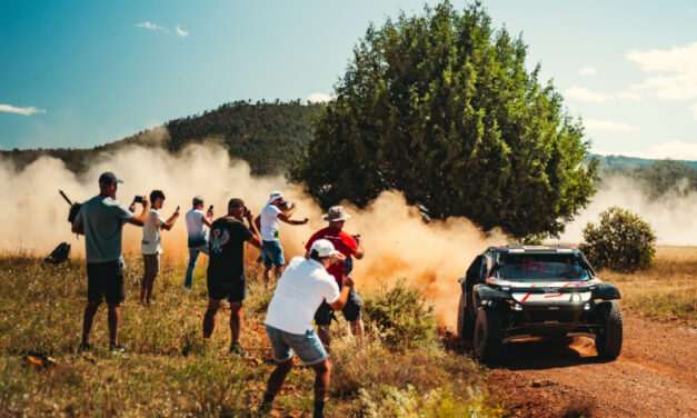 The Dacia Sandriders are all set to push in Portugal