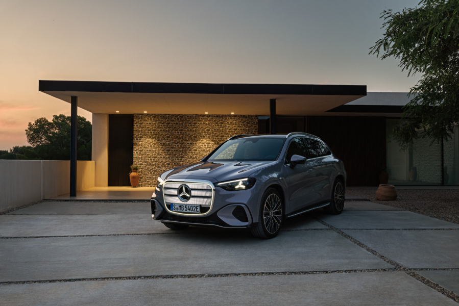 The all-new Mercedes-Benz GLC with EQ Technology: Effortlessly uncompromising