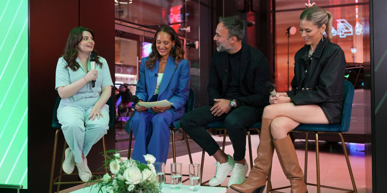 Style icons meet: Daisy Lowe leads the celebrity celebration of the Renault 4 E-Tech electric coming to the heart of the West End
