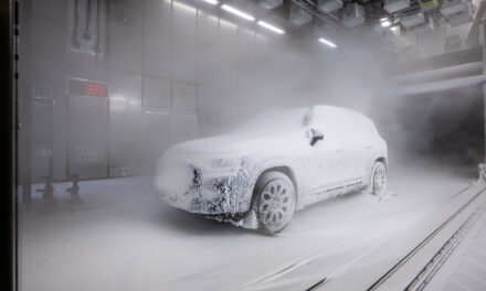 Even in the coldest of temperatures, the all-new GLB offers a “Welcome Home” feeling