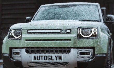 Two-thirds of younger drivers don’t fully clear ice from windscreens before setting off