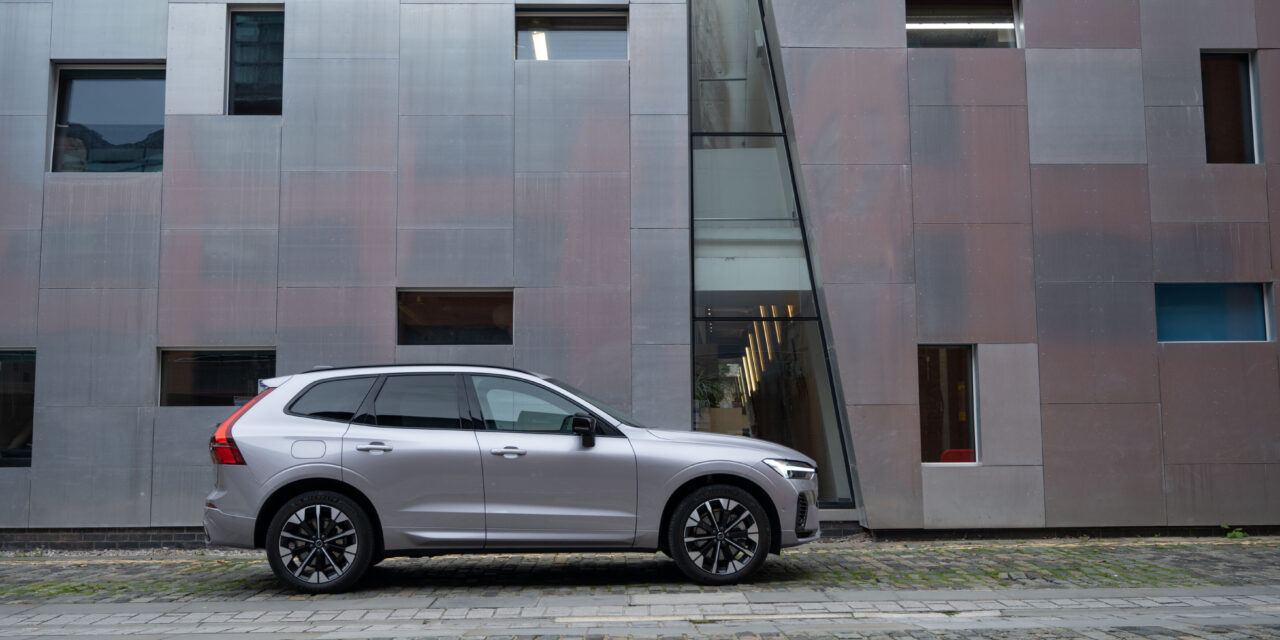 Volvo Car UK and BASF Coatings UK Ltd sign three-year partnership