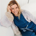 THE CHRONIC HEALTH BUSINESS COACH HELPING WOMEN EXCEED!